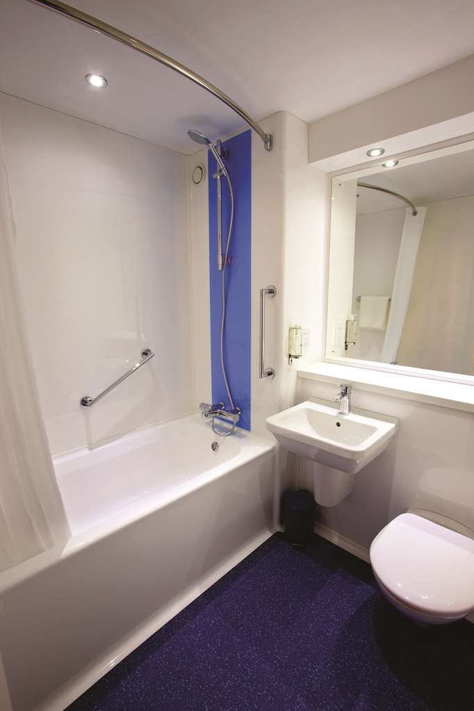 Travelodge York Hull Road Δωμάτιο φωτογραφία